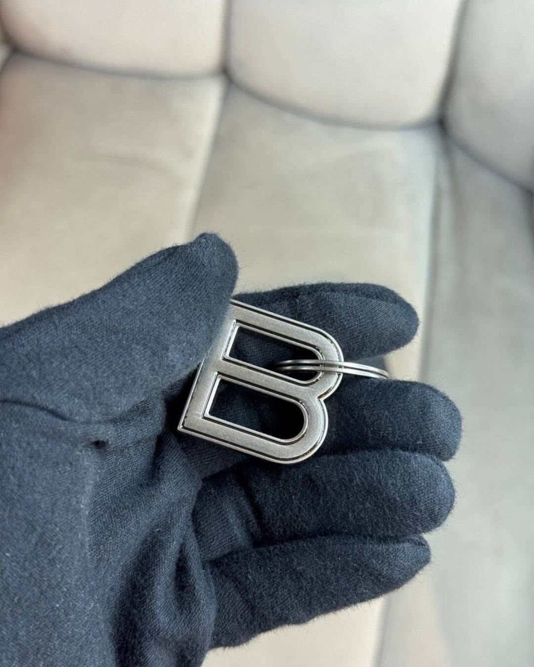 Брелок Balenciaga — изображение 5
