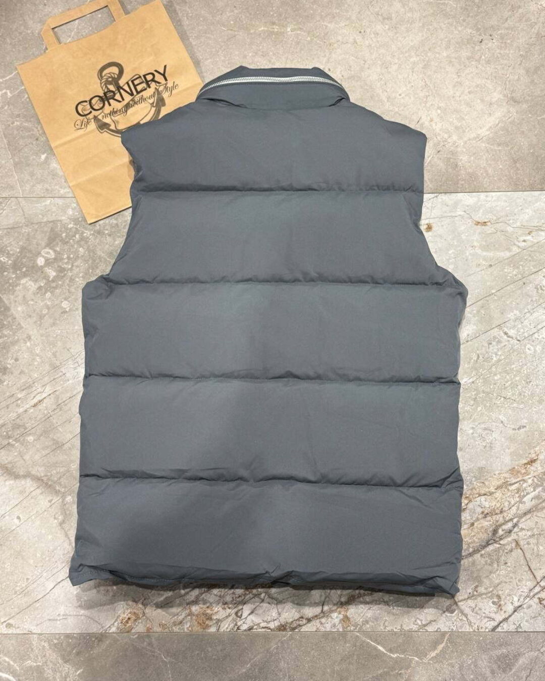 Жилет Brunello Cucinelli — изображение 2