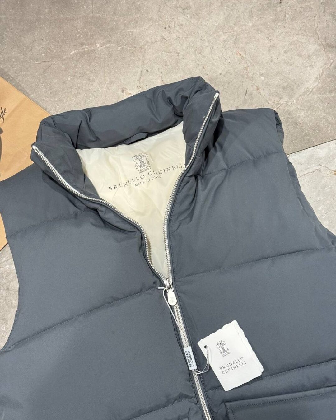 Жилет Brunello Cucinelli — изображение 3