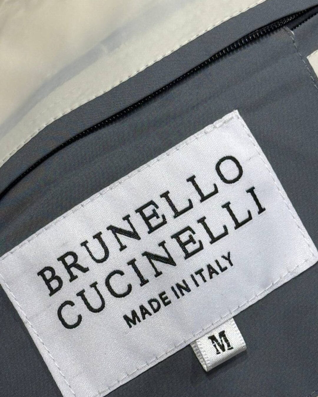 Жилет Brunello Cucinelli — изображение 9