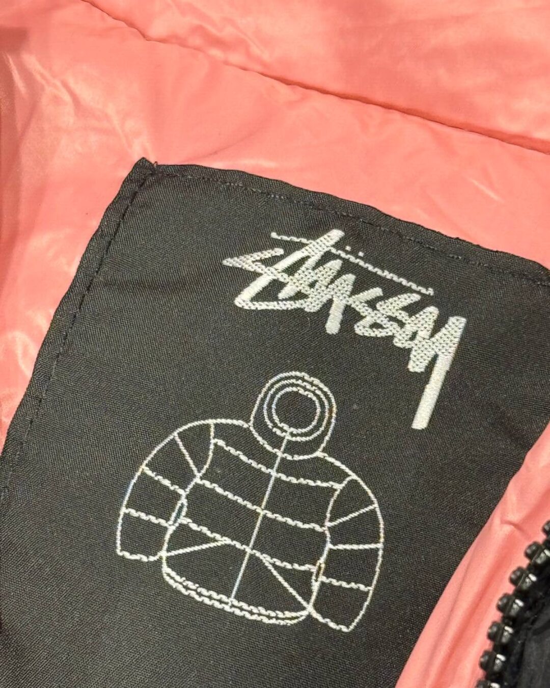 Пуховик Stussy — изображение 8