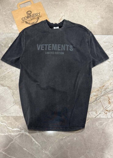 Футболка Vetements Logo