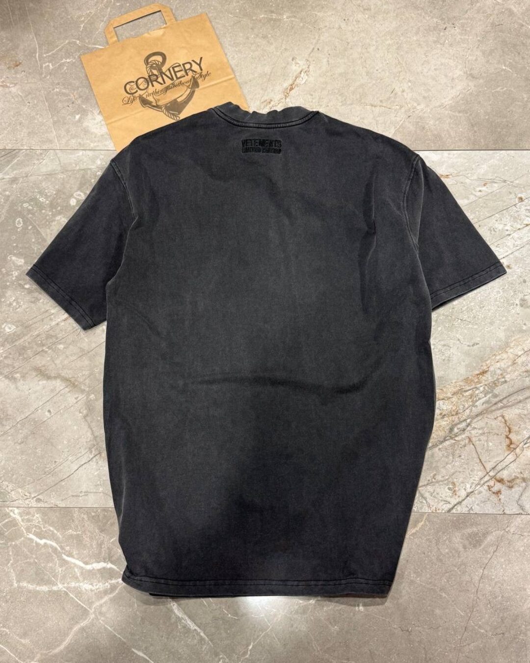 Футболка Vetements — изображение 2