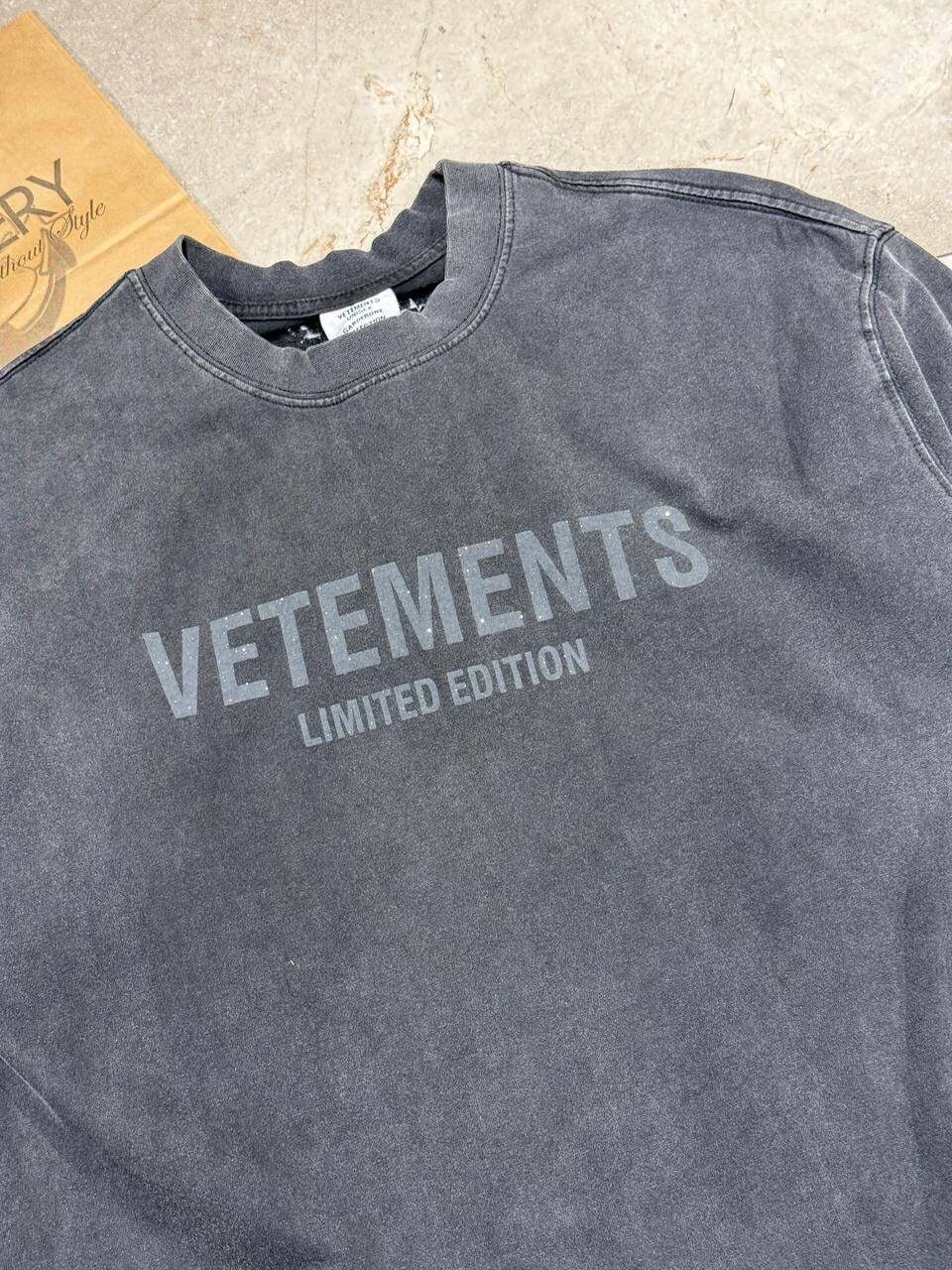 Футболка Vetements Logo — фото 3
