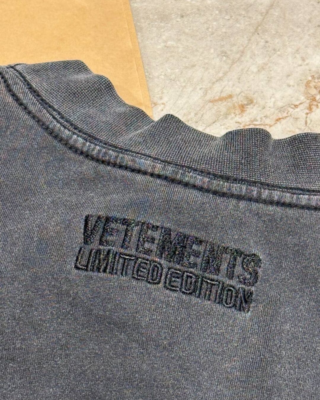 Футболка Vetements — изображение 9