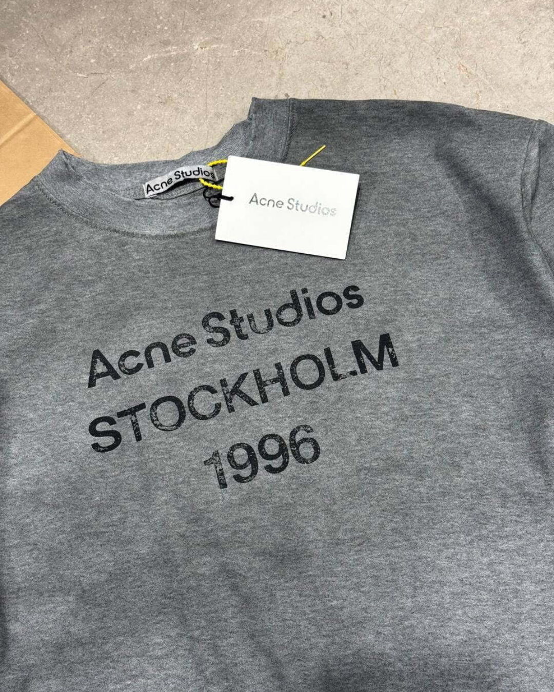 Футболка Acne Studios — изображение 3