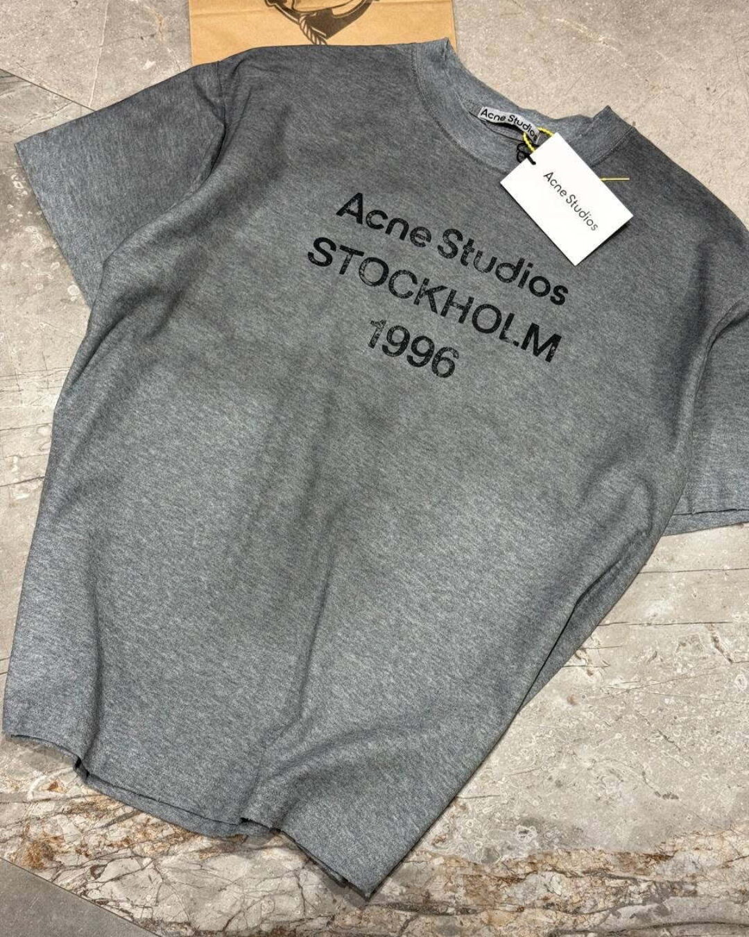 Футболка Acne Studios — изображение 9