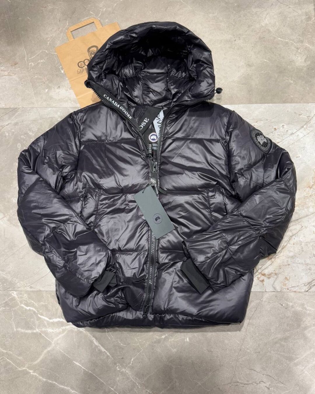 Пуховик Canada Goose — изображение 9