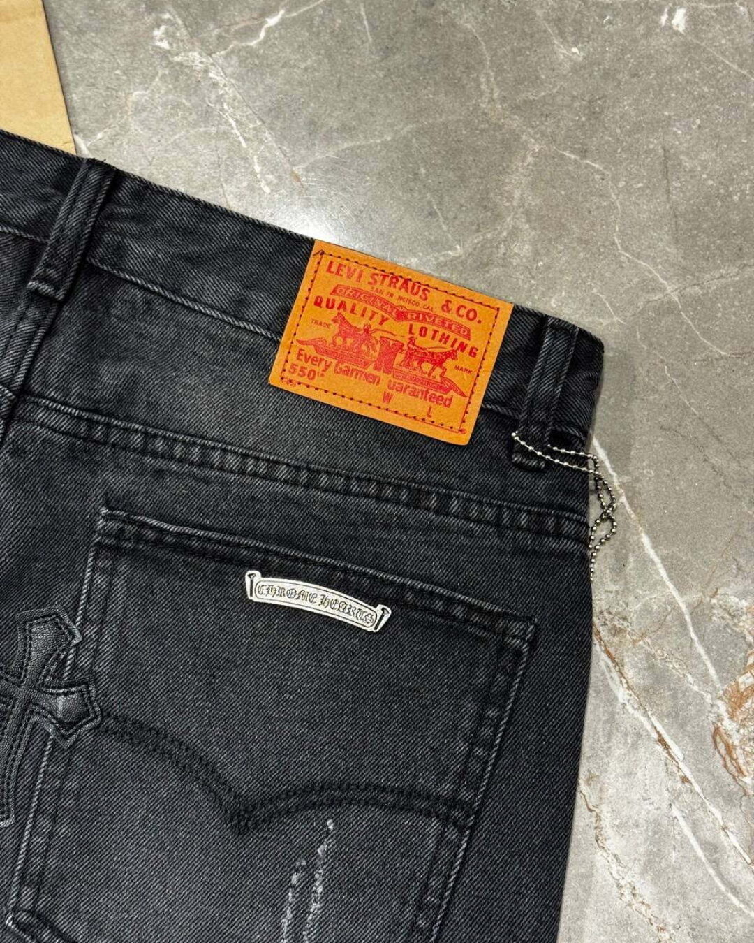 Джинсы Chrome Hearts — изображение 10