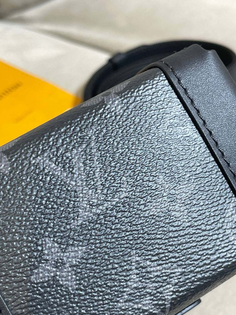 Сумка Louis Vuitton Vertical Trunck — фото 6