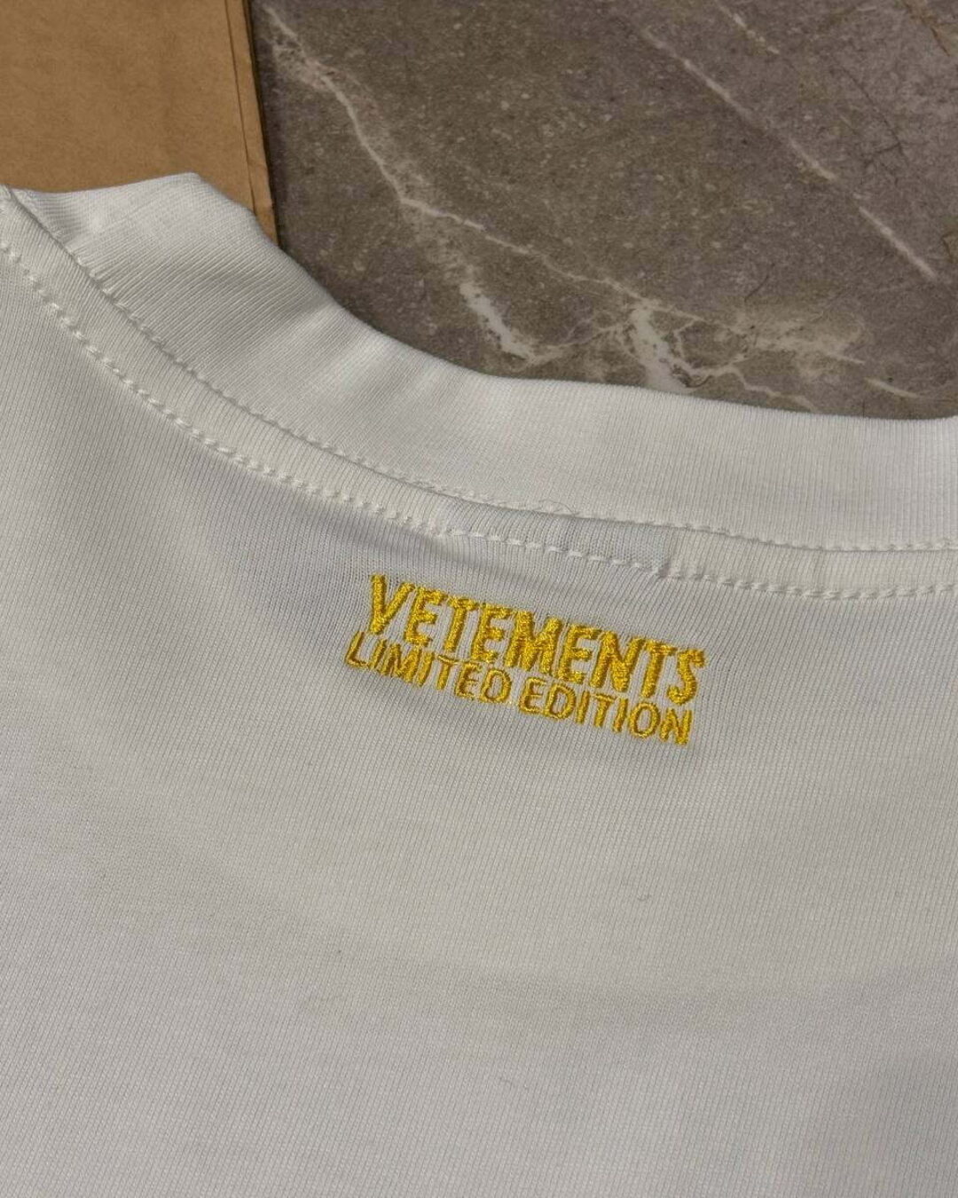 Футболка Vetements Banana — изображение 10
