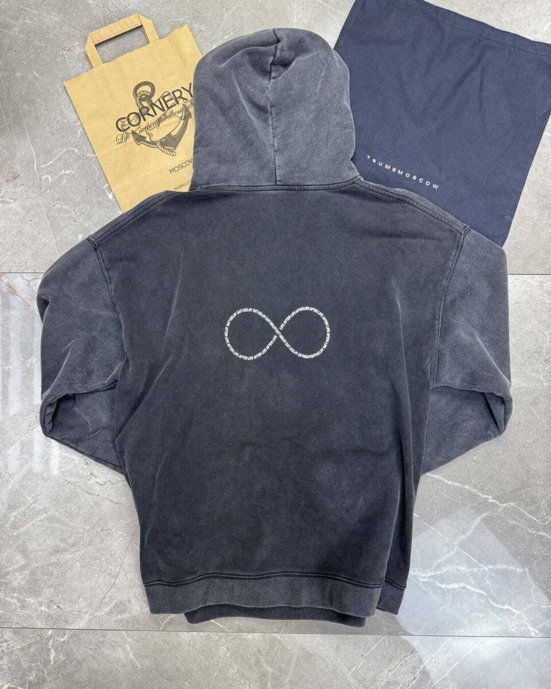 Худи Vetements — изображение 3