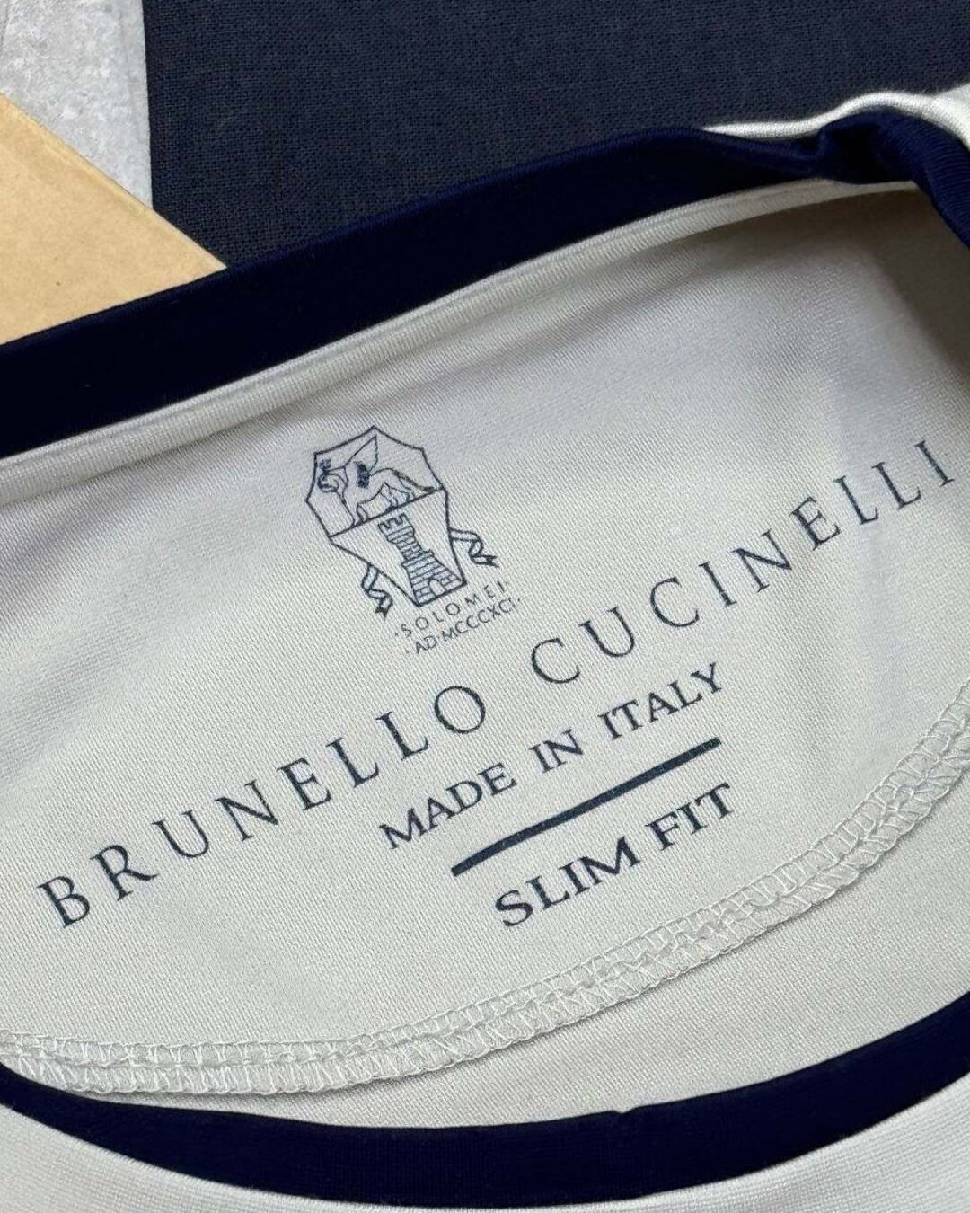 Футболка Brunello Cucinelli — изображение 9