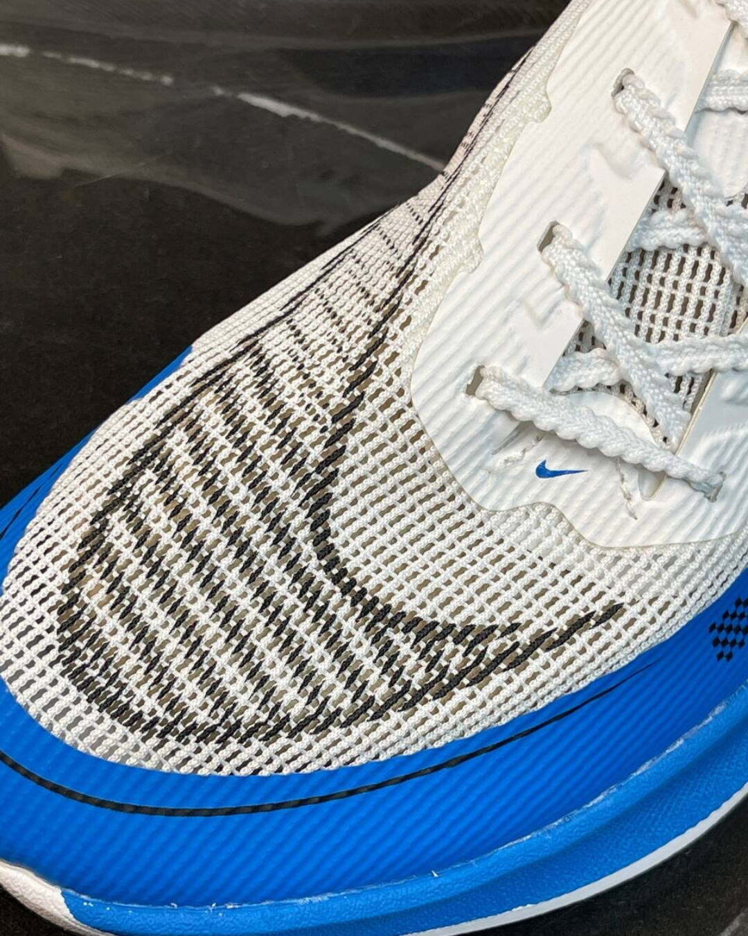 Кроссовки Nike Zoomx Vaporfly Next — изображение 3