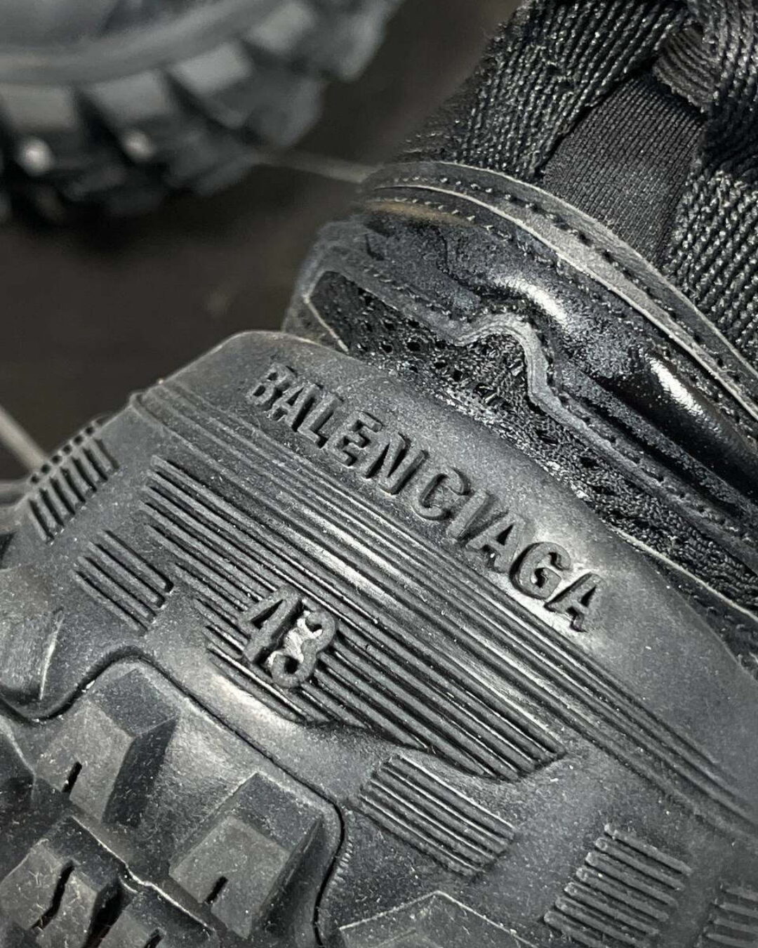 Кроссовки Balenciaga — изображение 8