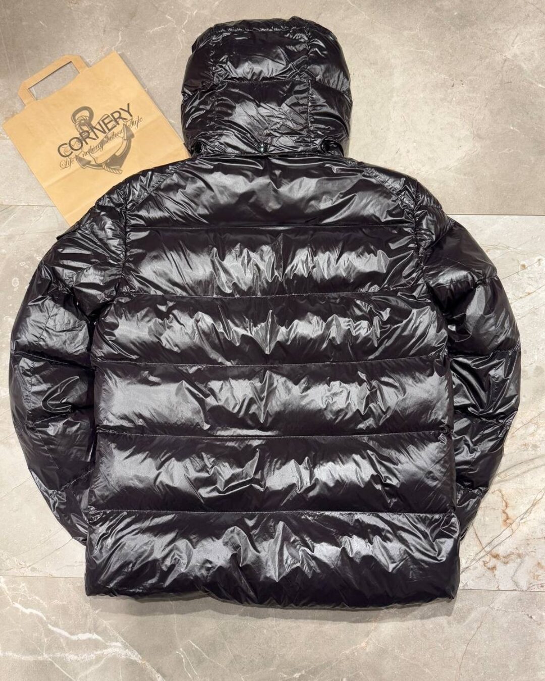 Пуховик Moncler — изображение 8