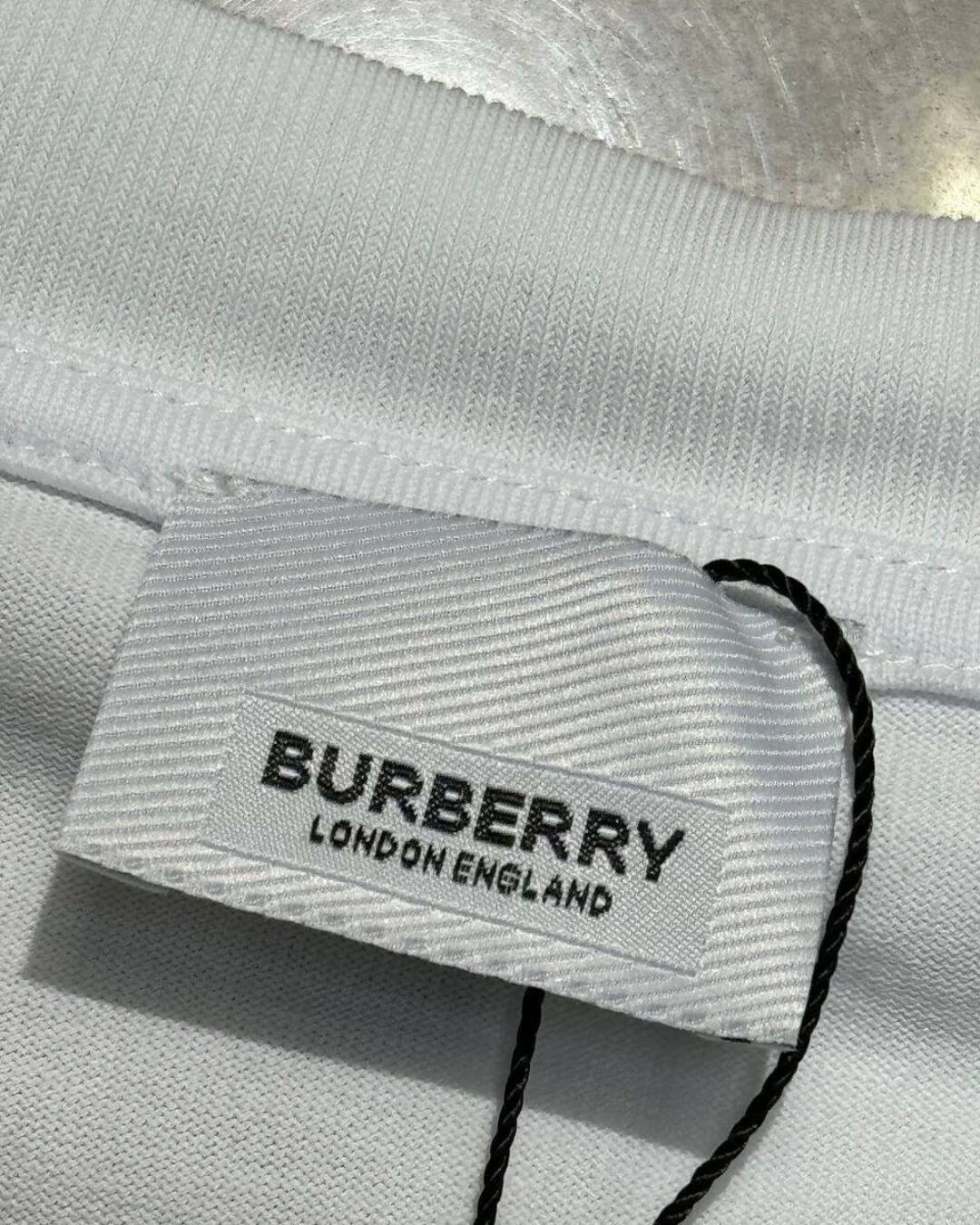 Футболка Burberry — изображение 8