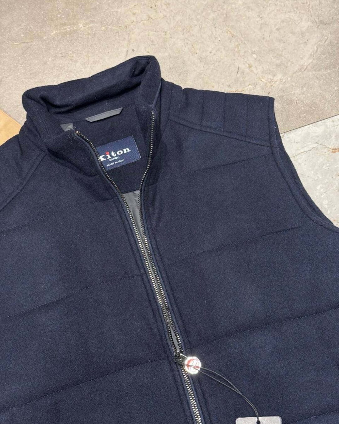 Жилет Kiton — изображение 4