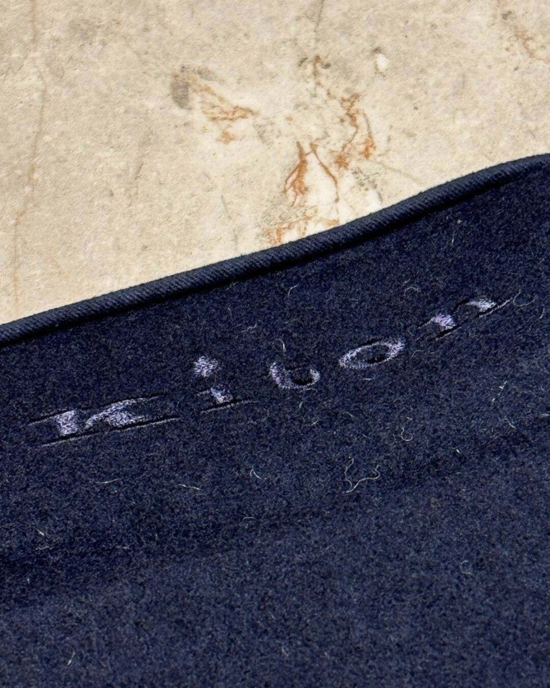 Жилет Kiton — изображение 8