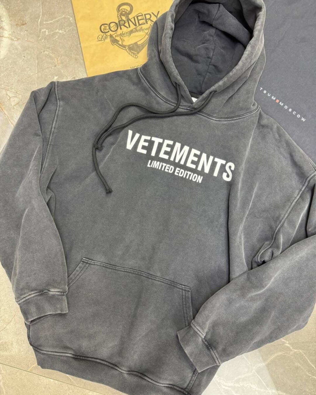 Худи Vetements — изображение 5