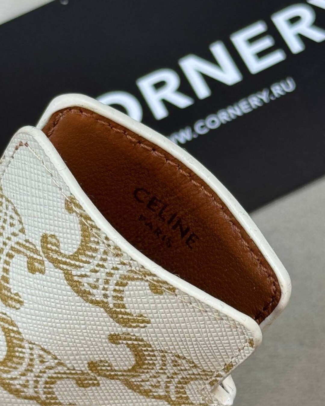 Расческа Celine — изображение 6