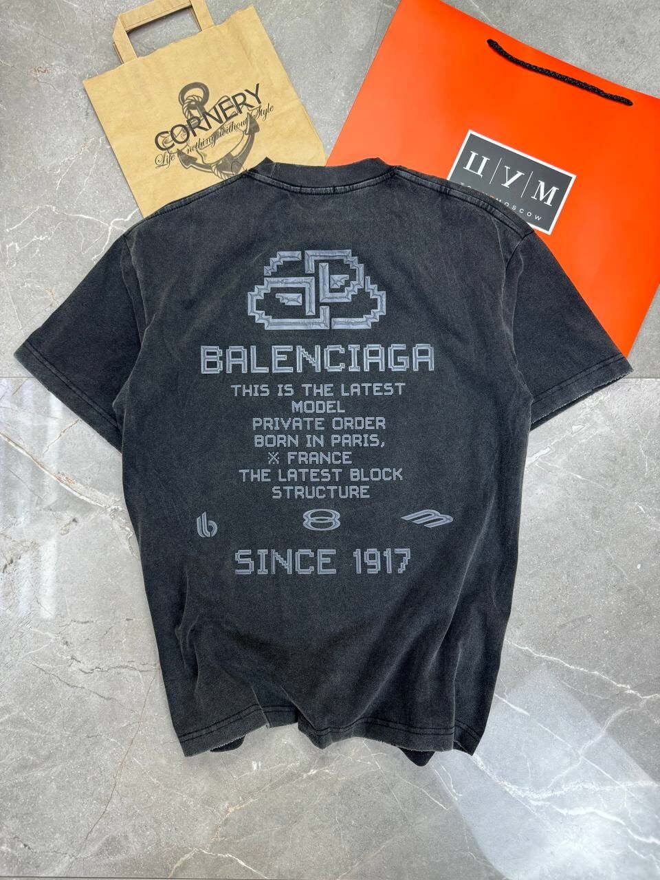 Футболка Balenciaga — фото 2