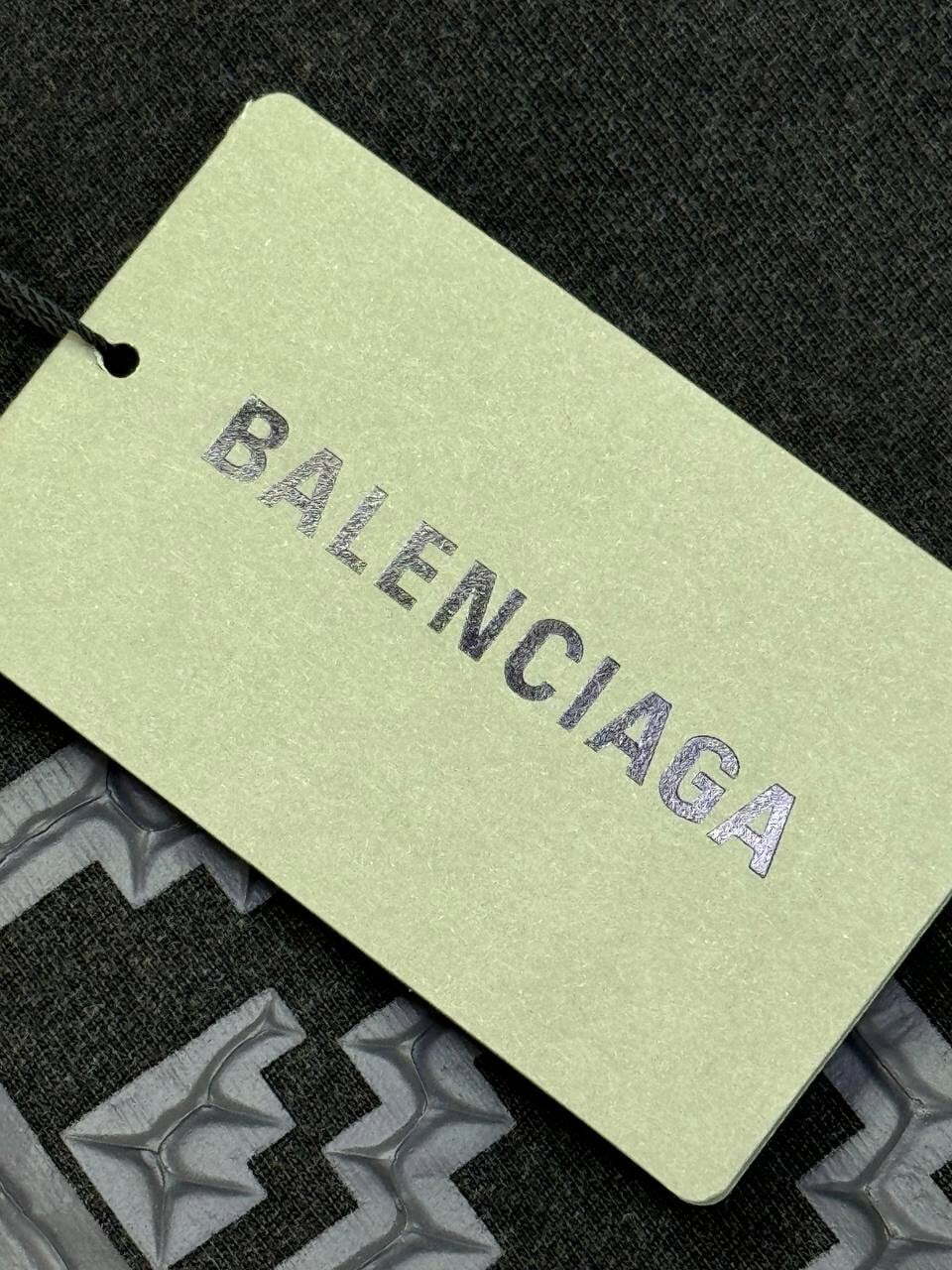 Футболка Balenciaga — фото 5