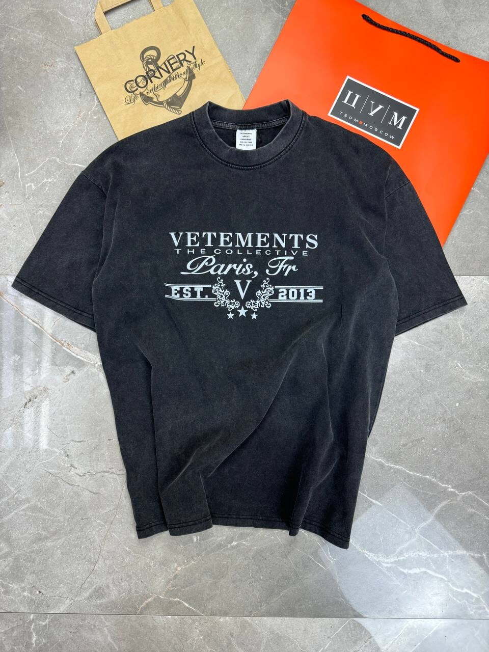 Футболка Vetements Logo Paris — фото 1