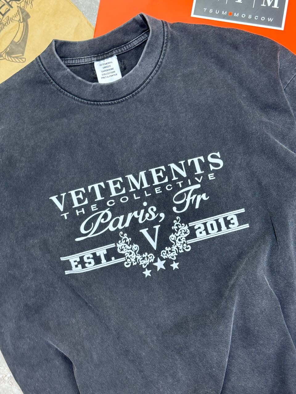 Футболка Vetements Logo Paris — фото 4