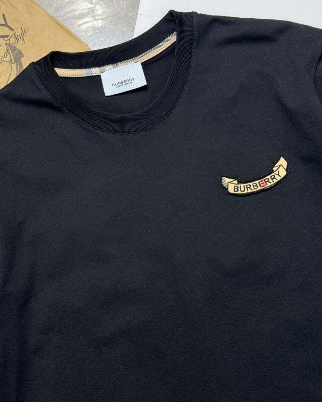 Футболка Burberry — изображение 4