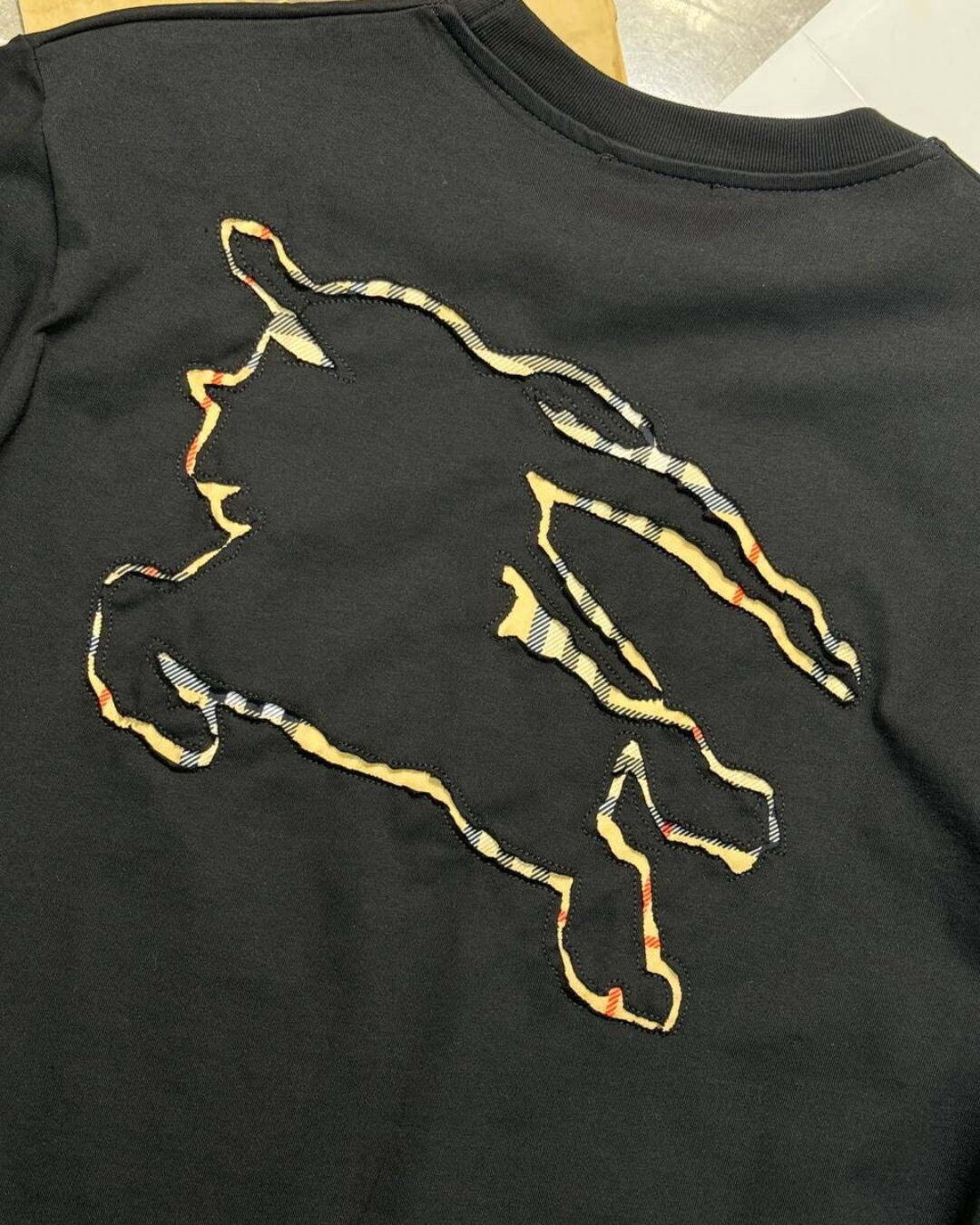 Футболка Burberry — изображение 9