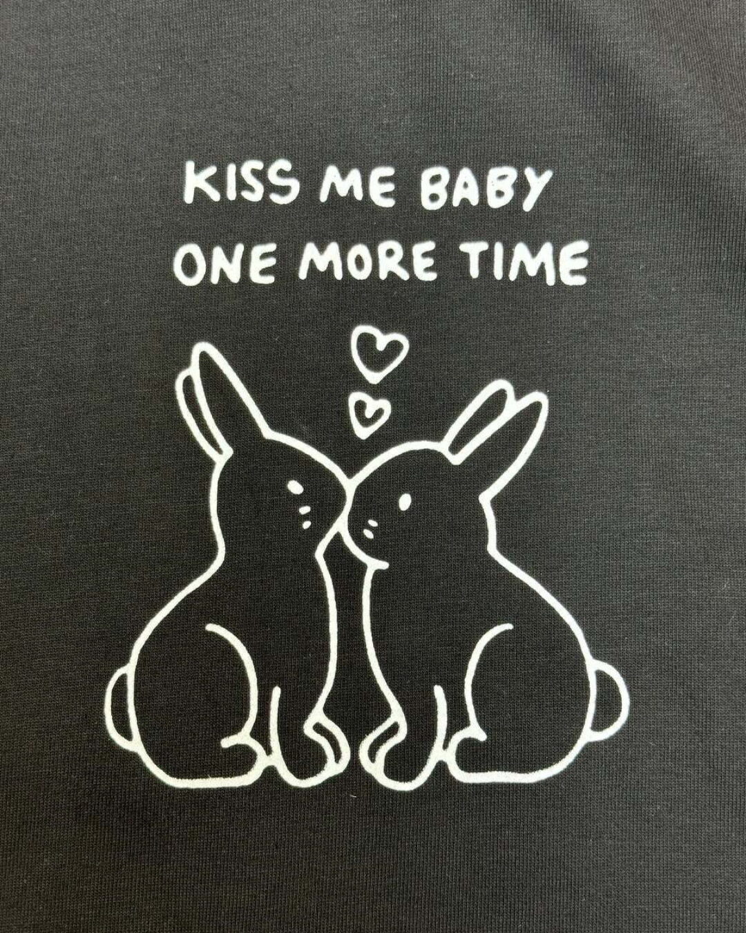 Футболка Vetements Kiss Me Baby — изображение 4