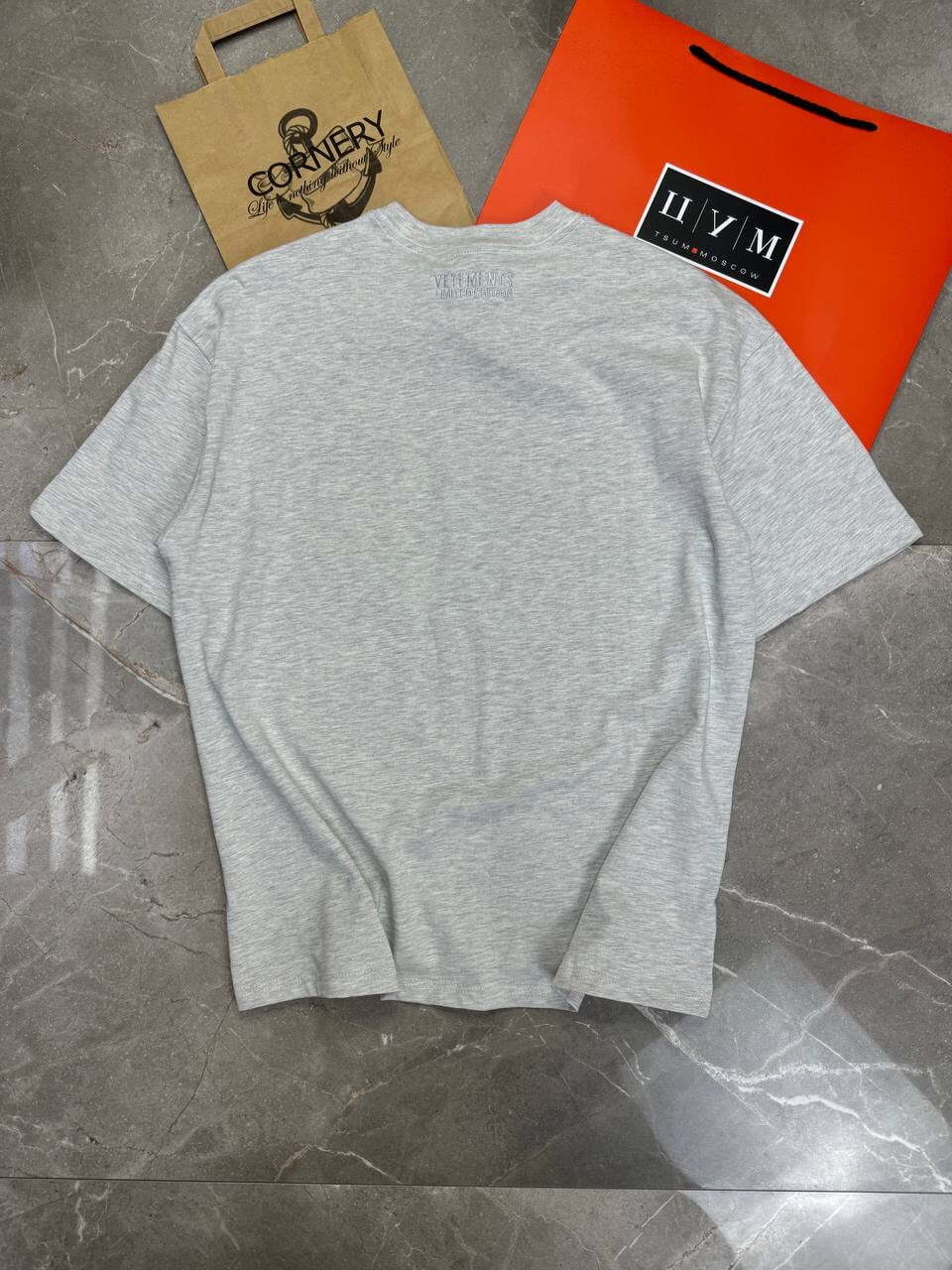 Футболка Vetements Logo — фото 2
