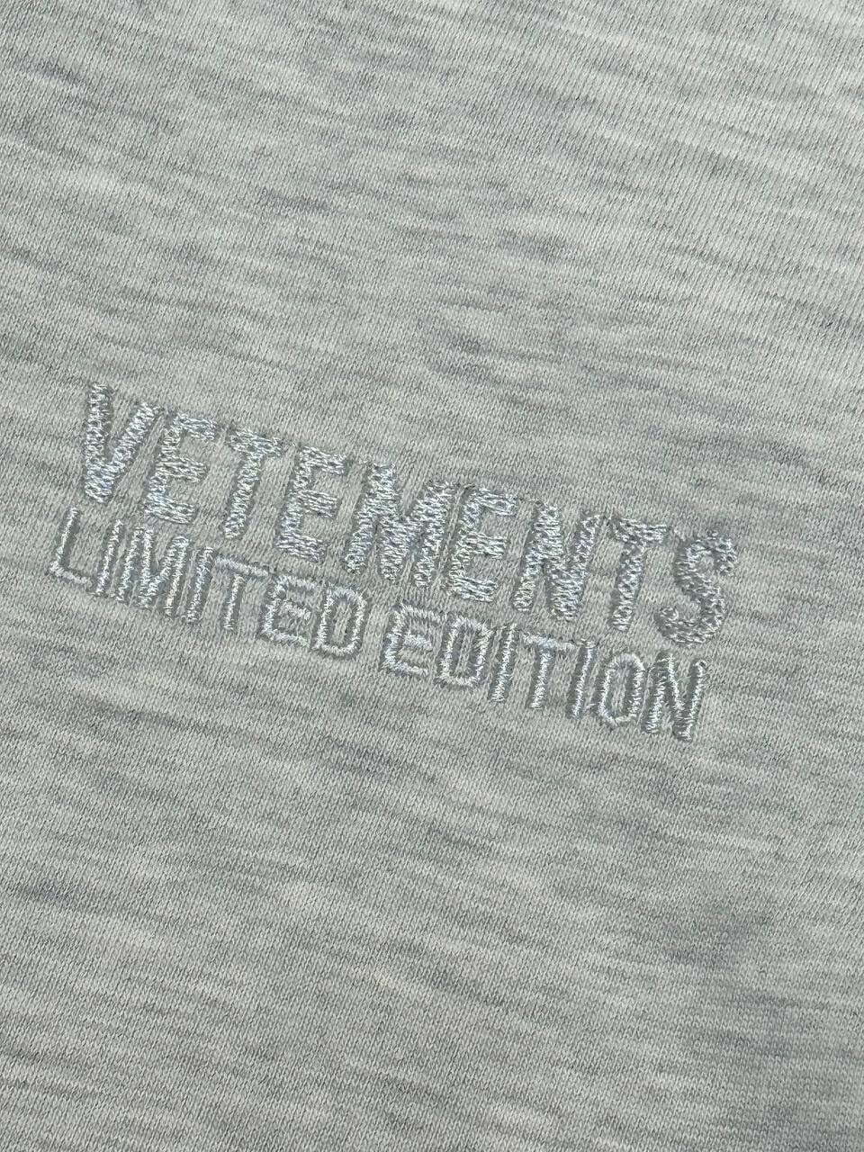 Футболка Vetements Logo — фото 8