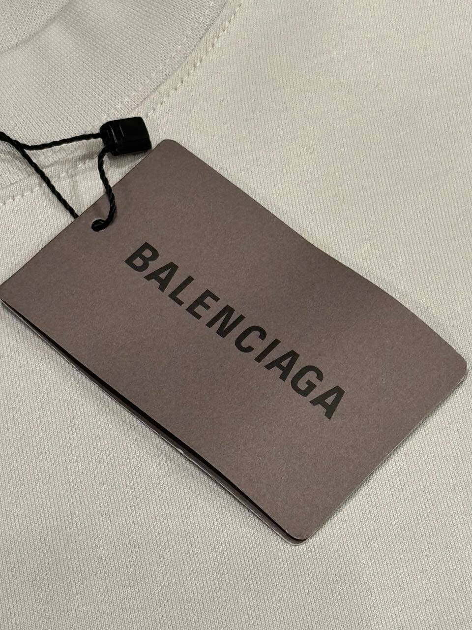 Футболка Balenciaga — фото 6