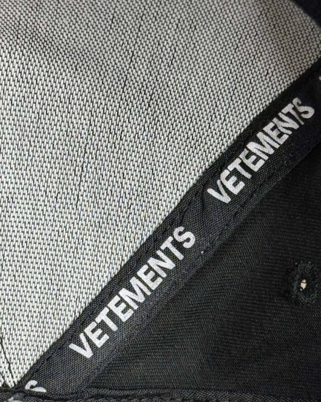 Кепка Vetements — изображение 6