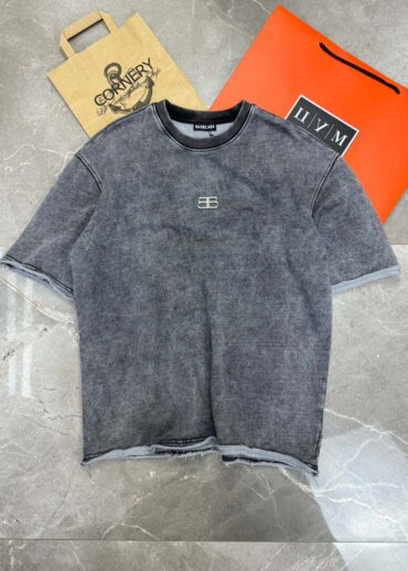 Футболка Balenciaga