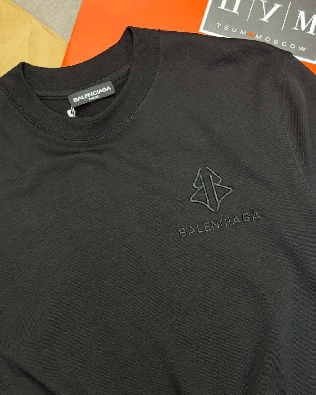 Футболка Balenciaga — изображение 3