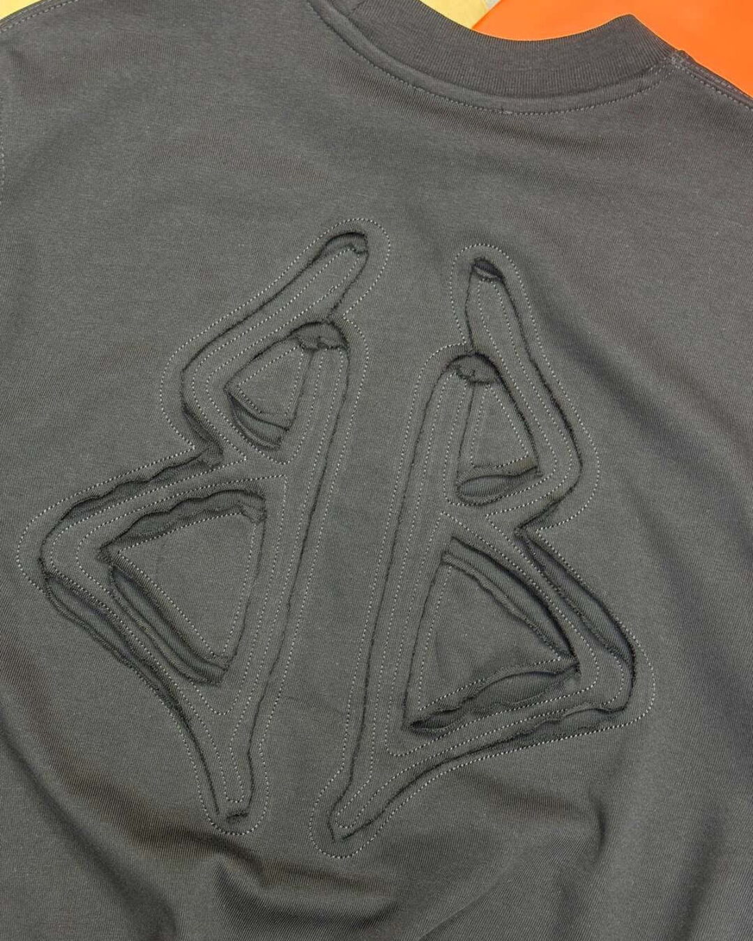 Футболка Balenciaga — изображение 9