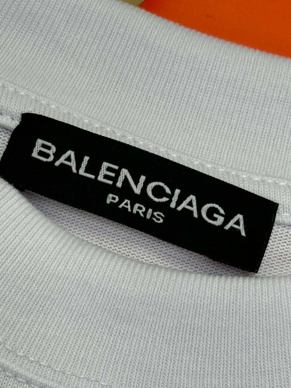 Футболка Balenciaga — фото 8