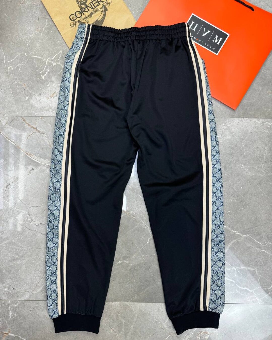 Спортивные штаны Gucci — изображение 2