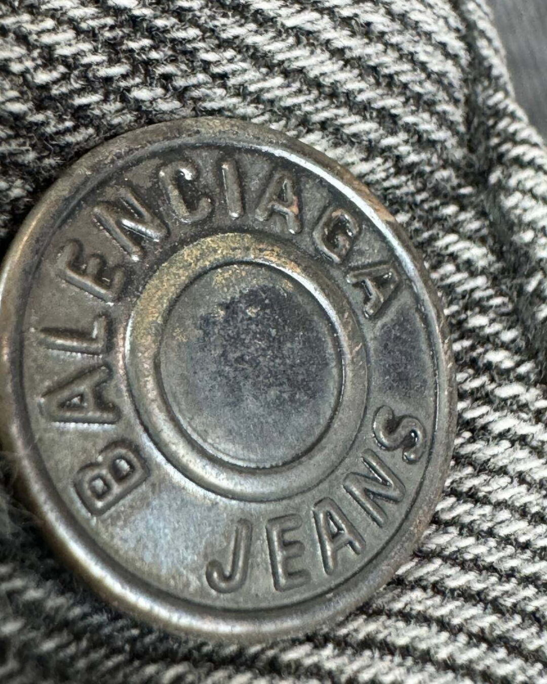 Джинсы Balenciaga — изображение 8