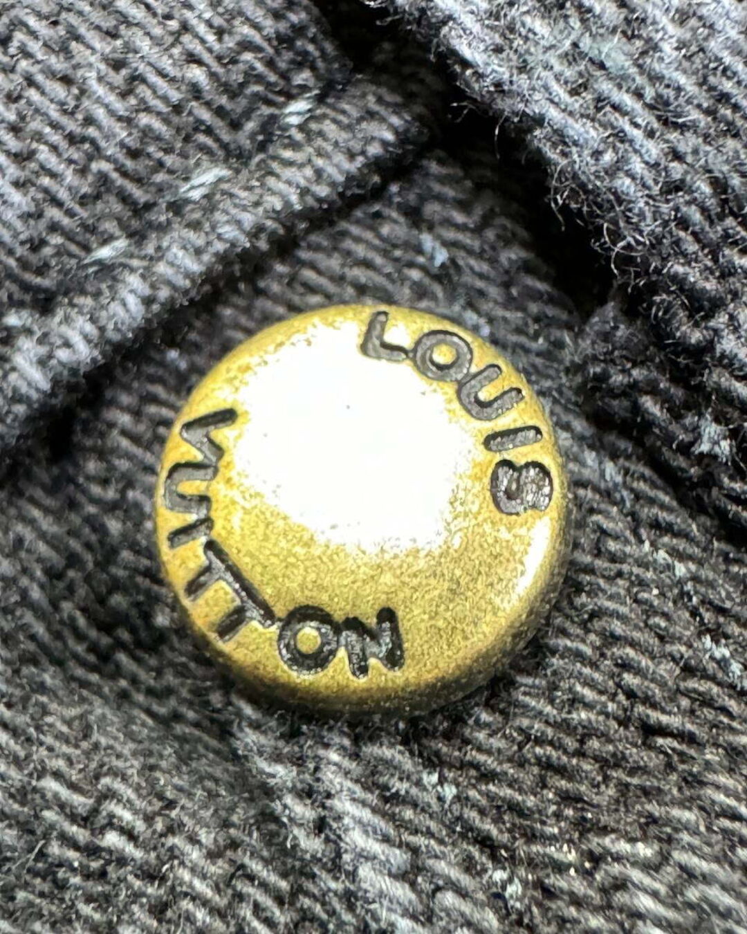 Костюм Louis Vuitton — изображение 9