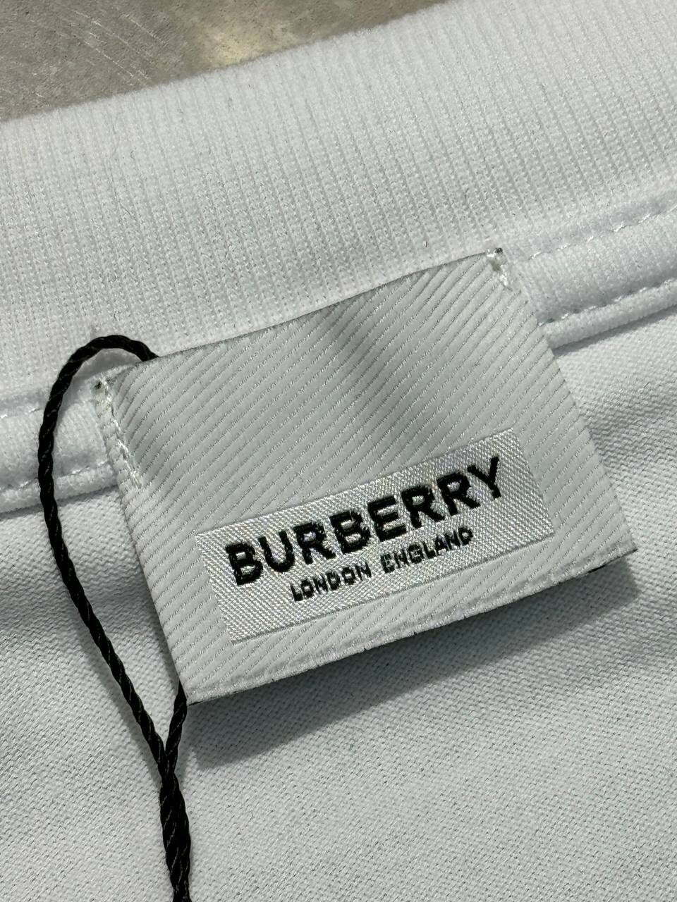 Футболка Burberry — фото 10
