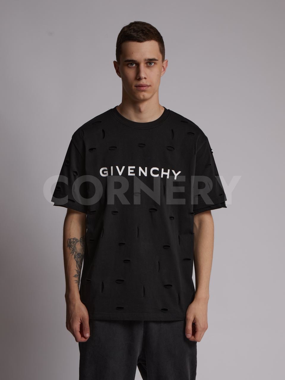 Футболка Givenchy