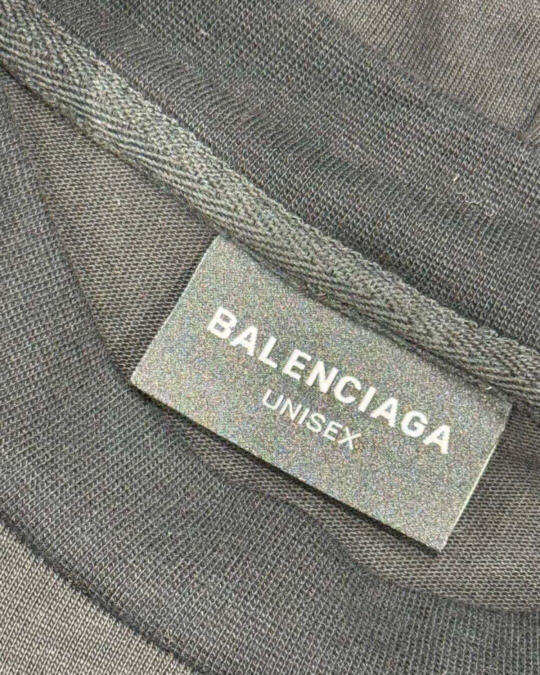 Футболка Balenciaga — изображение 8