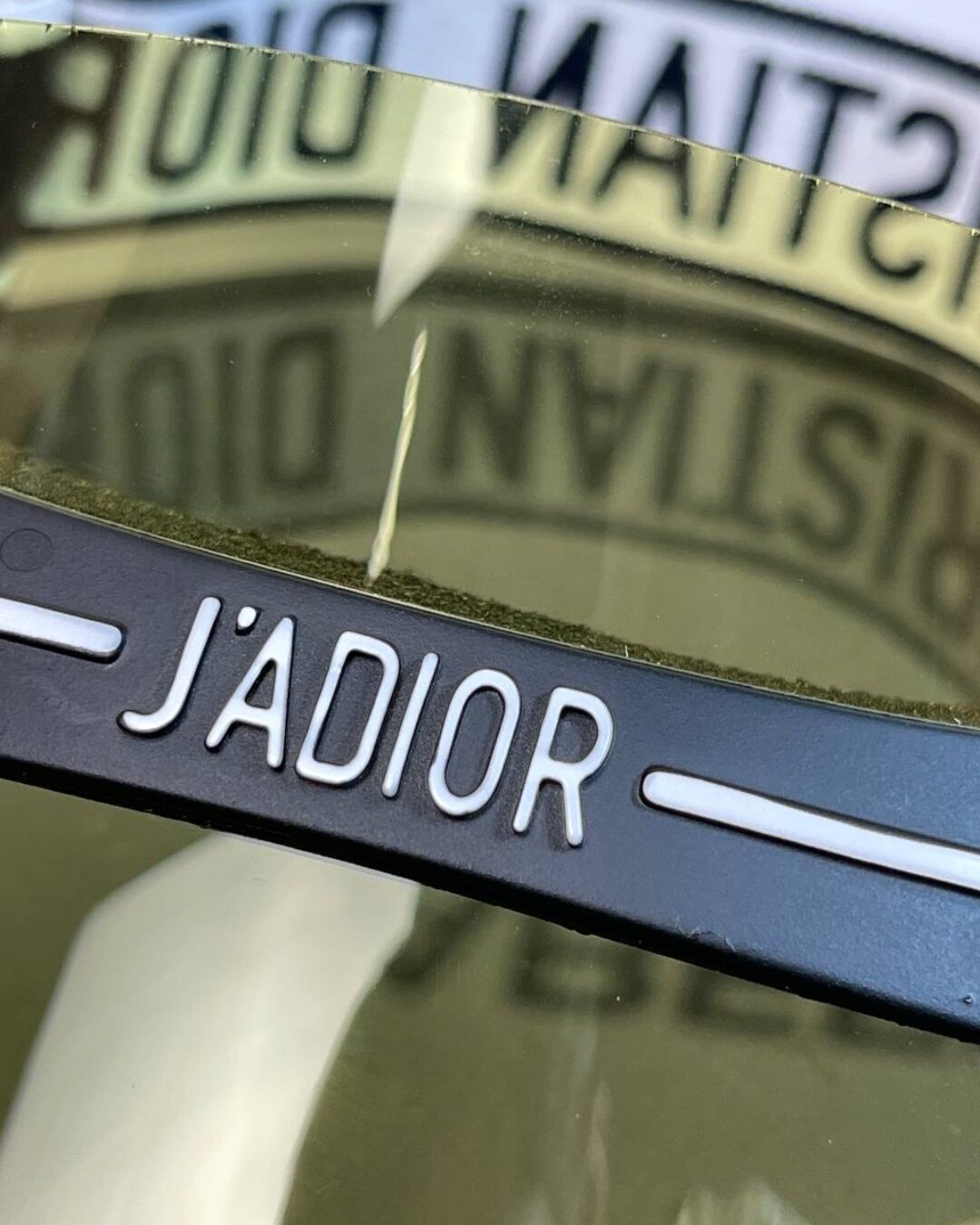 Солнцезащитный козырек Dior — изображение 2