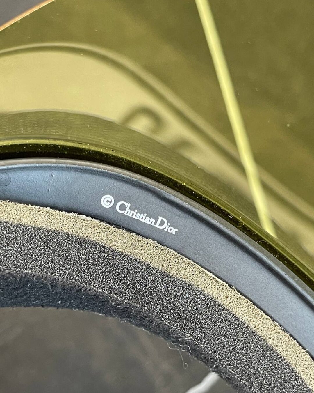 Солнцезащитный козырек Dior — изображение 6