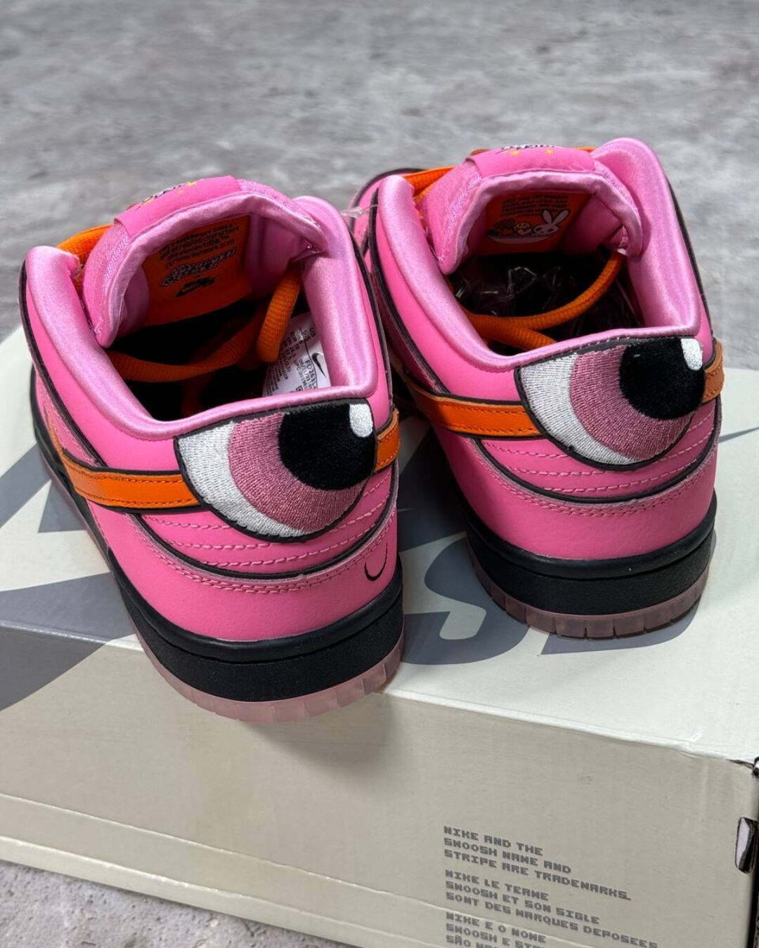 Кеды Nike Dunk Low Pro SB Blossom — изображение 4