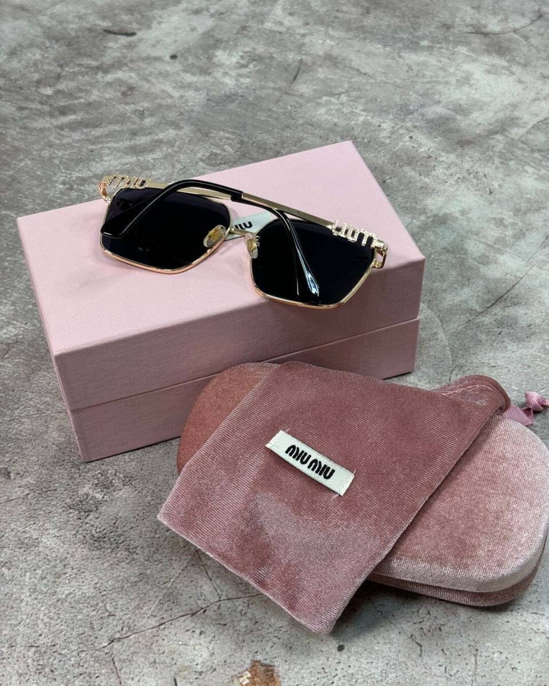 Очки Miu Miu — изображение 4